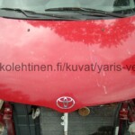 Toyota Yaris Verso punainen (3P0) konepelti