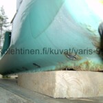 Toyota Yaris 1999 - 2005 japanilaisen 3-ovisen vasen kylki kokonaisen helmakotelon kera
