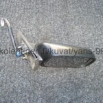 Toyota Yaris 1999 - 2005 japanilaisen oikea musta sähkösääteinen ja lämmitteinen sivupeili