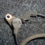 Toyota Yaris 2001 - 2005 ABS-tunnistin, vasen etupyörä, ranskalaisen, alkuperäinen 89543-0D010 Bosch