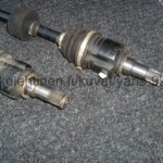 Toyota Yaris 2002 - 2005 ranskalaisen 1.3 litraisen vetoakselit ABS-jarrulliseen