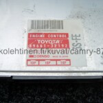 Toyota Camry 2.0 3S-FE moottorin ohjausyksikkö eli ecu, osanumerolla 89661-32192