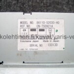 Toyota Yaris Verso ajotietokoneen/radion näyttö