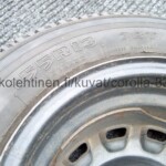 Toyota Corolla AE82, CE80, EE80 alkuperäinen peltivanne 155R13 renkaalla
