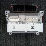 Toyota Yaris 2006 - 2011 radio/CD-soitin näyttöineen, liittimet takana