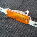 Toyota Tercel AL10, AL11, AL12 facelift mallin (elokuu 1980 - huhtikuu 1982) vasen etuvilkun lasi ja pohja