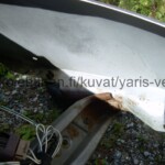 Toyota Yaris Verso vasen etulokasuoja, sisäpuoli