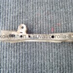 Toyota Corolla AE80, AE82, CE80, EE80 takapoikittaistukivarsi, vasen edempi