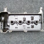 Toyota Yaris Verso 1.3 / 1.5 pinttyneen likainen venttiilikoppa